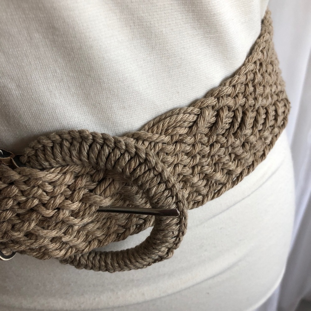 Belt - Picture 2 of 3